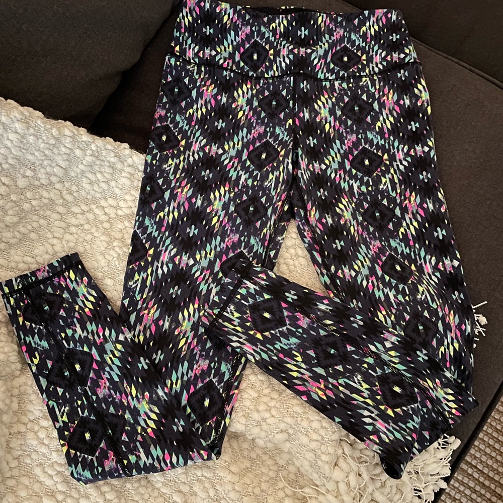 EUC VICTORIA SECRET VSX SPORT FULL LENGTH LEGGINGS SIZE S/P Multi Color